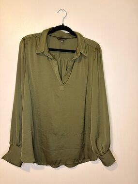 Banana Republic Olive Satin Blouse XL Tall Long Sleeve Minimalist Workwear Top